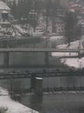 09 : 40
