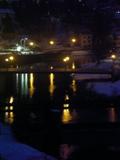 17 : 00