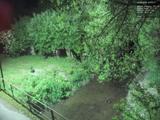 23 : 00