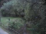 19 : 44