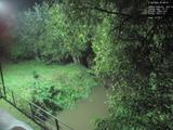 01 : 48