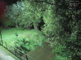 01 : 36