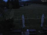 03 : 40