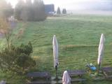 06 : 44