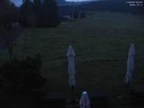 06 : 04