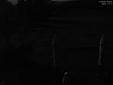23 : 04