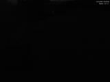 03 : 00