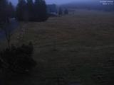 07 : 04