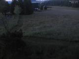 03 : 32