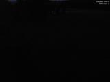 03 : 00
