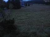 04 : 00