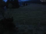 22 : 04