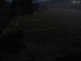 02 : 04