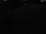 04 : 00