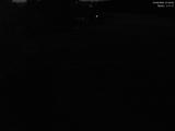 21 : 04