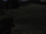 03 : 00