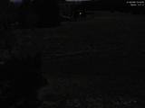 03 : 04