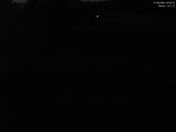 22 : 04