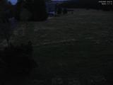19 : 44