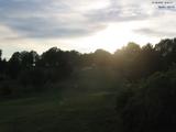 19 : 44