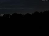 22 : 08