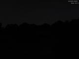 23 : 08