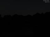 23 : 00
