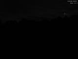 22 : 08