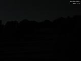 02 : 00