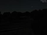 23 : 00