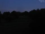 03 : 40