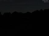 23 : 08