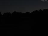 23 : 04