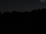 23 : 08