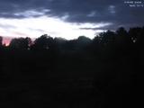19 : 44