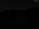 23 : 00