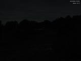 21 : 04