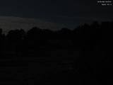 02 : 00