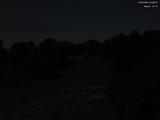 22 : 08