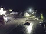22 : 04