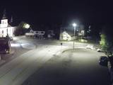 01 : 00