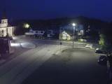 04 : 00