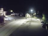 02 : 00