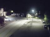 02 : 52
