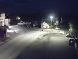 03 : 28