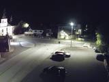 01 : 00