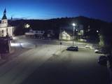 04 : 48