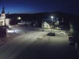 04 : 44