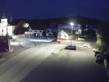 21 : 00