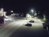 03 : 00